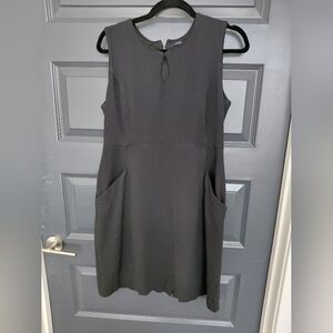 🌟 Lands' End Black Sleeveless Mini Dress